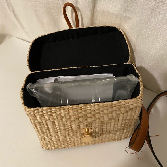 Straw crossbody bag - Picture 3 of 4